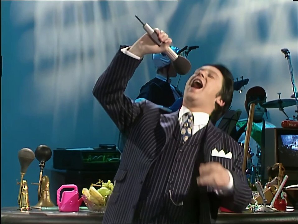 Vic Reeves' Big Night Out - 202 [couchtripper][U]