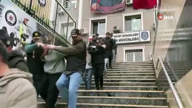 İstanbul'da gece kulübünde çatışma kamerada! Ölü ve yaralılar var!