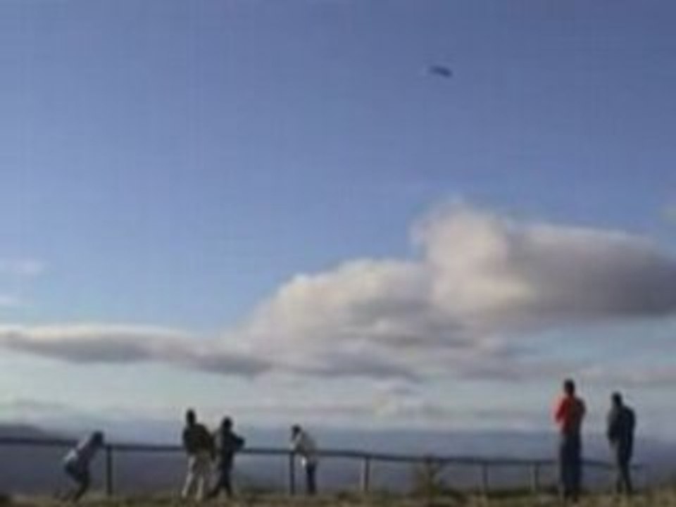 Paragliding... without Pilot