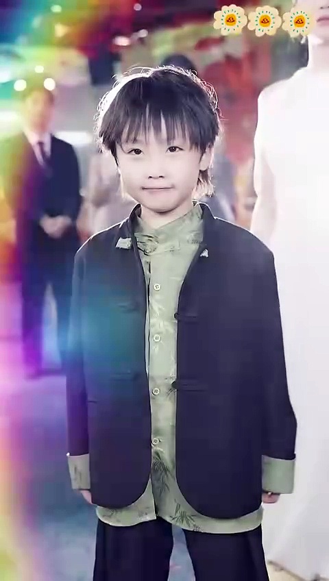 Mengacaukan pesta pertunangan ayah | ruining dad's engagement party | drama china sub indo
