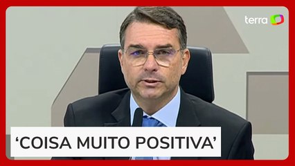 Flávio Bolsonaro elogia projeto do governo Lula contra roubo de celulares