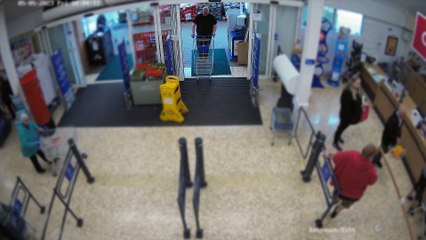 Surrey Shoplifting Ring Surrenders After Police Ultimatum 🚓