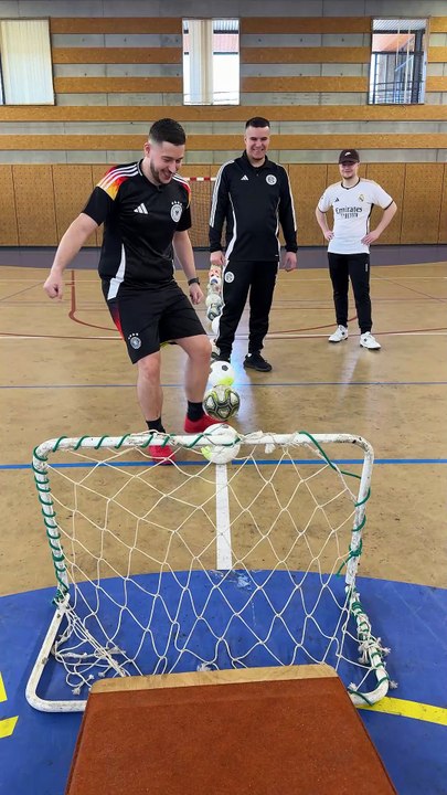 Marque ou SORS ! 😅