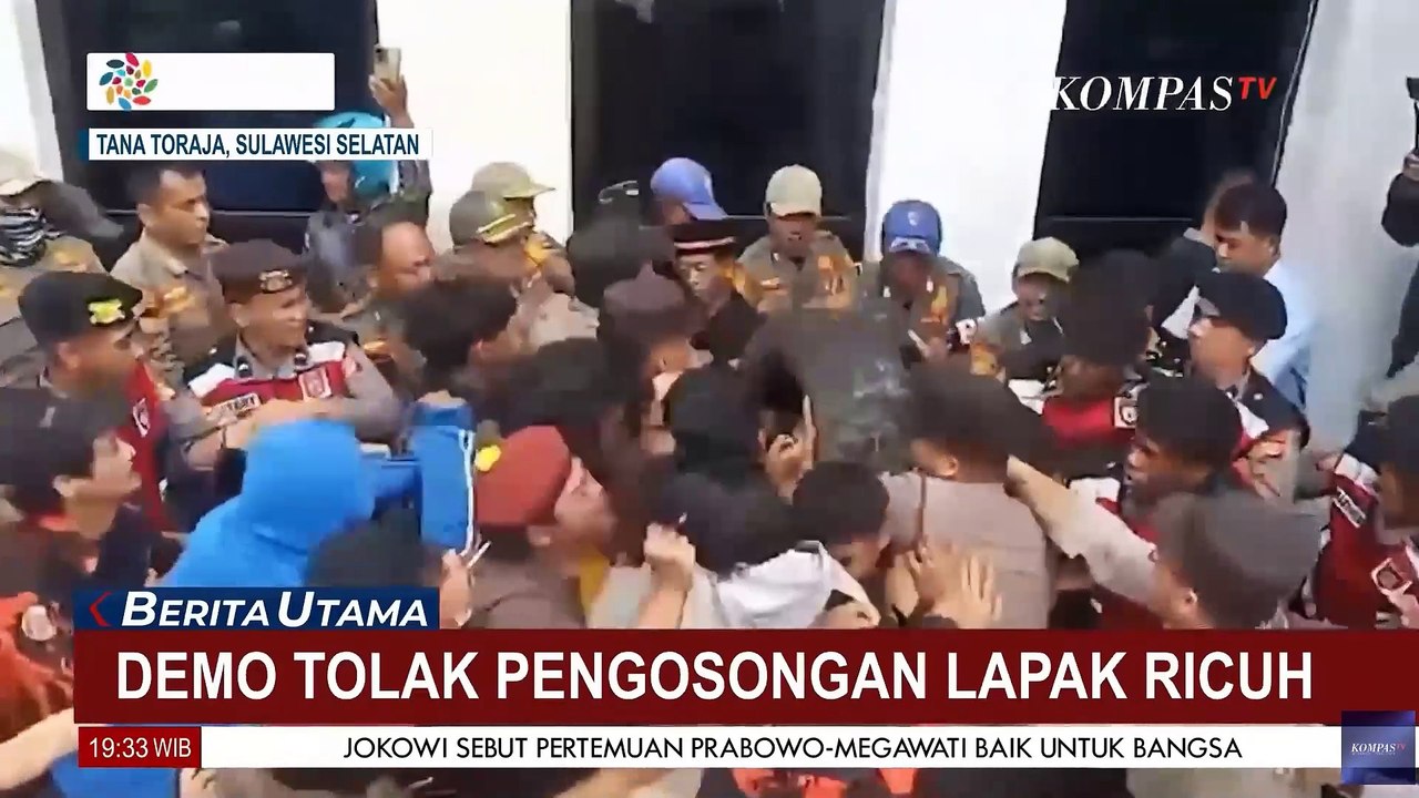 Demo Tolak Pengosongan Lapak di Tana Toraja Ricuh, Massa Adu Jotos dengan Polisi
