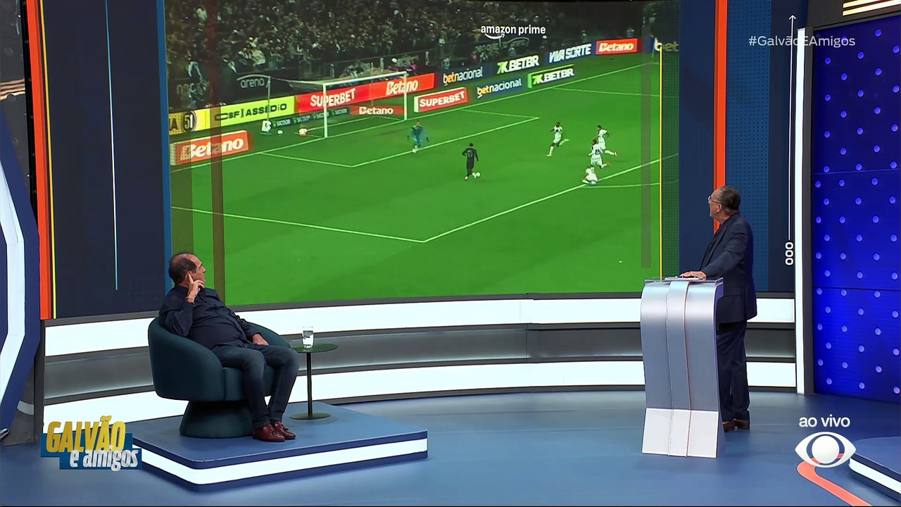 Galvão e Amigos comentam vitória do Corinthians...
