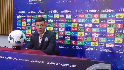 Solari (vuelta del público a la cancha)