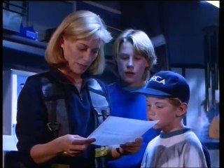 Océane (Ocean Girl) (1994) - Saison 1 - Épisode 13 - L'Appel du Large (Français VF)