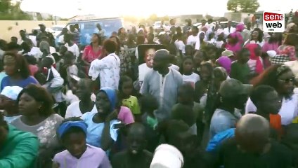 Préparation 17 Avril_ L’arrivée spectaculaire de Sokhna Aida; une Vielle Dame Tombe en transe