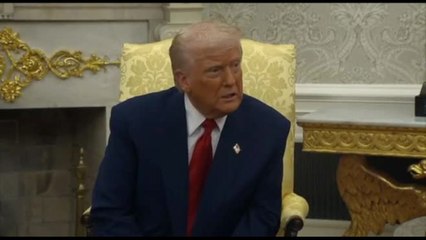 Trump: pausa di 90 giorni dazi per i paesi che negoziano, 125% alla Cina