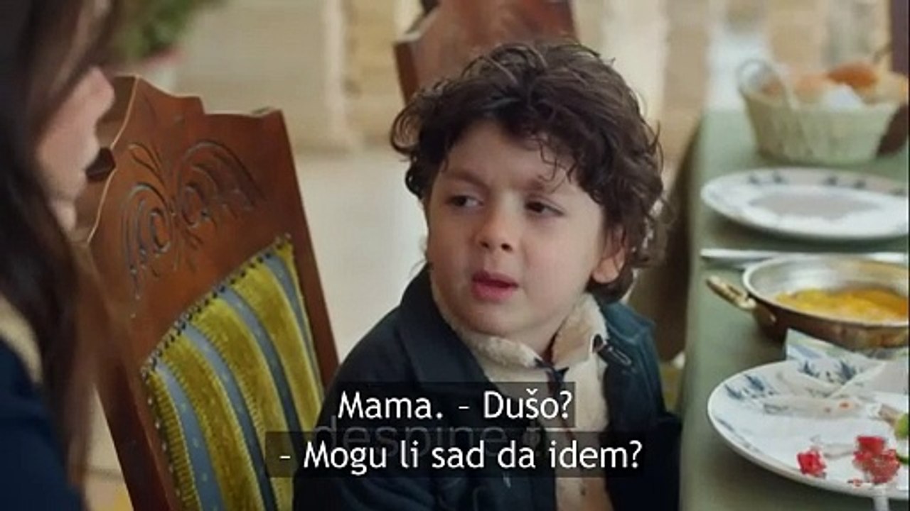 Daleki grad - 20. epizoda / Jesi li ti Pakizin dečko