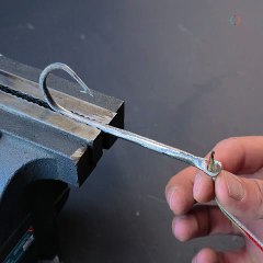 Nail the perfect hook knot with this trick! ✨