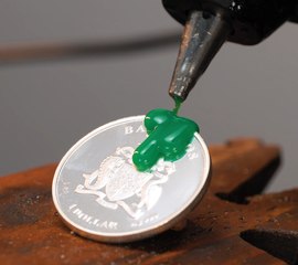 Melting and casting metal to create stunning DIY crafts!