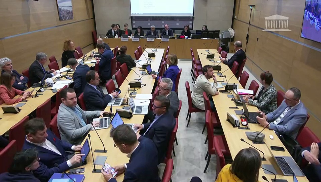 Commission du développement durable :  Présentation de rapports sur des missions d'information sur l'articulation des politiques publiques et le pastoralisme dans l'aménagement du territoire  - Mercredi 9 avril 2025