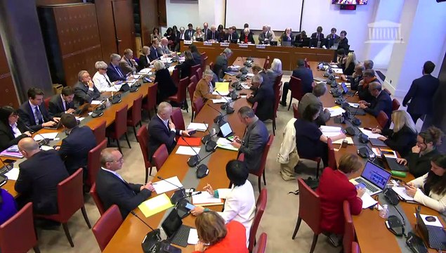 Commission des affaires sociales : Mme Catherine Vautrin, ministre du travail, de la santé, des solidarités et des familles, et M. Yannick Neuder, ministre auprès de la ministre - Mercredi 9 avril 2025