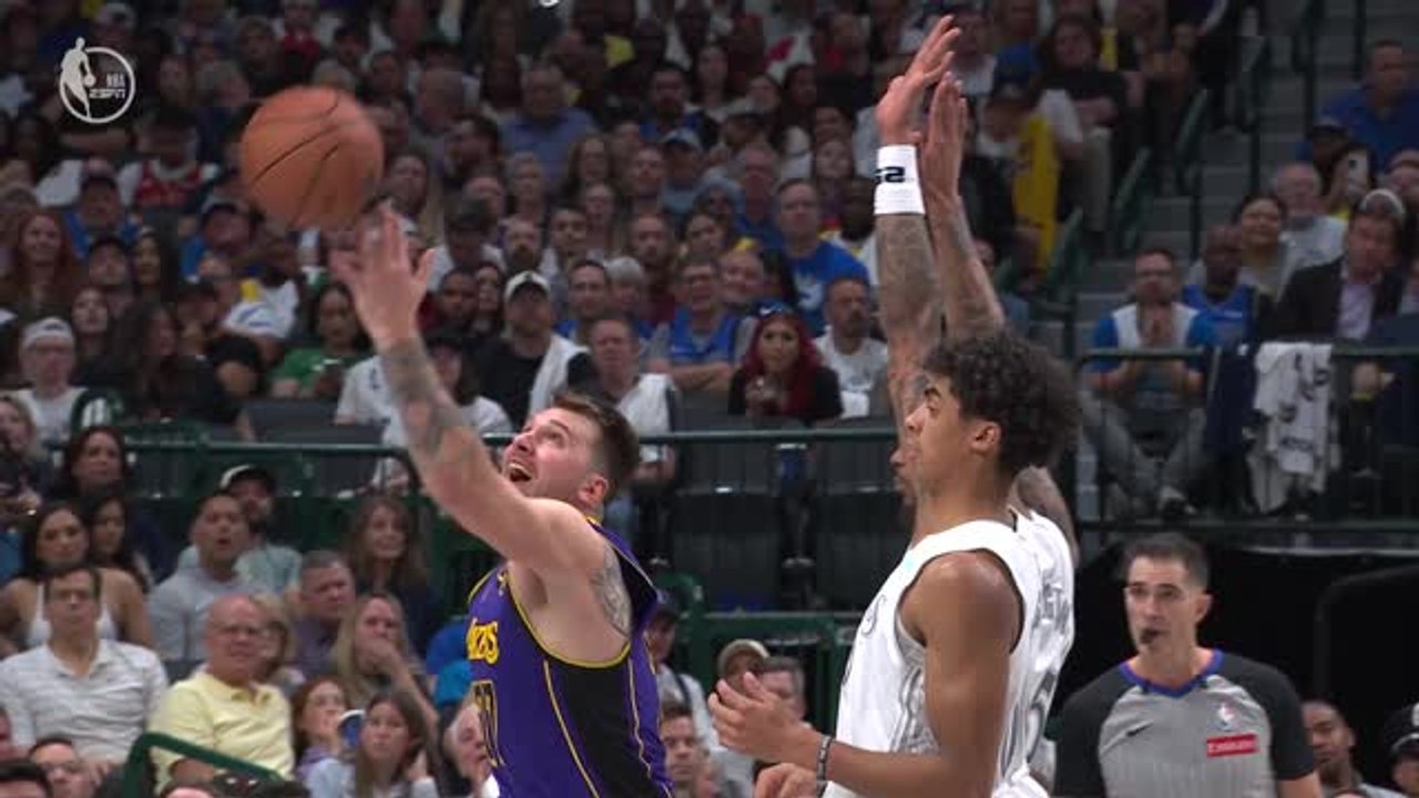 Doncic passes 40 points after an impossible reverse layup - video ...
