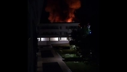 Incendio a Montemurlo, a fuoco una discarica abusiva
