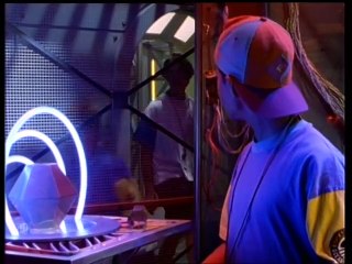 Océane (Ocean Girl) (1994) - Saison 2 - Épisode 3 - Message Intersidéral (Français VF)