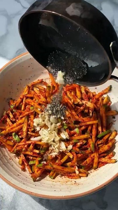 Instant Raw Mango Achar   #instagram #instagramreels #reels #reelsinstagram #viral #trending #viralreels #...r #reelitfeelit #reelkarofeelkaro #fyp #food #cooking #kitchen #achar #aamachar #mango #rawmango #pickles #mangopickle #re