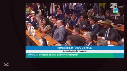 Nikolas Ferreira ironiza greve de fome de Glauber