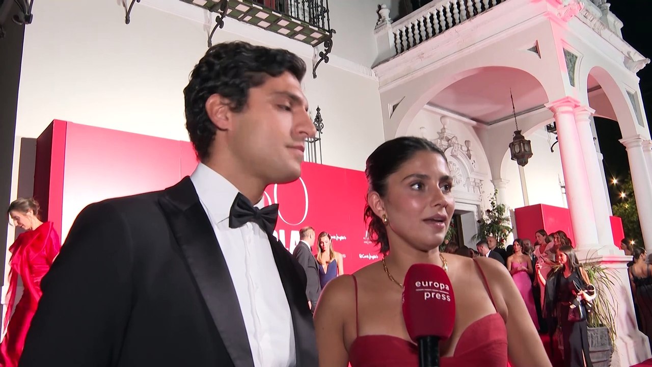 Tomás Páramo, íntimo amigo de Victoria Federica, sale en defensa del Rey Juan Carlos