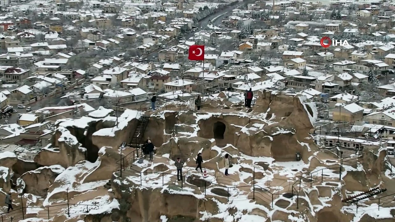 Kapadokya sürpriz yaptı: Balon turu hava engeline takıldı