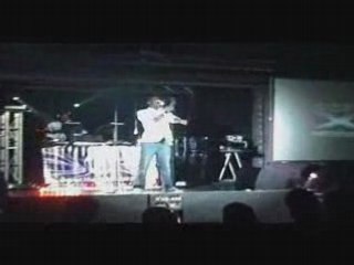 UK's Live RnB Singer