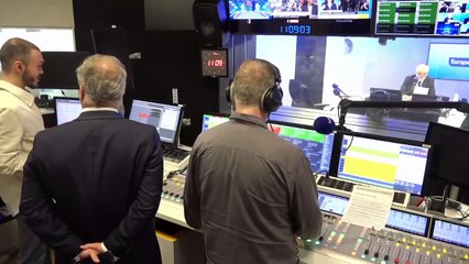 Journalistes exfiltrés à l'Assemblée nationale : «C'est lamentable pour un pays tel que la France», affirme une auditrice