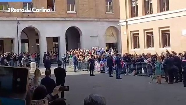 L'arrivo di Re Carlo e della Regina Camilla a Ravenna: il video