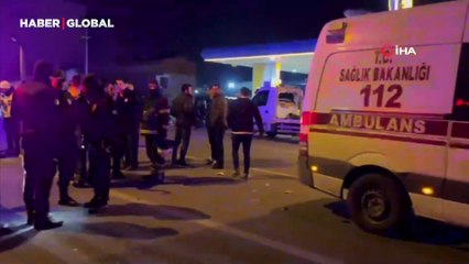 İki motosiklet kafa kafaya çarpıştı: 3 yaralı