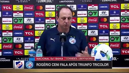 Ceni defende zagueiro após triunfo do Bahia e manda recado para 'corneteiros': "Se sempre criticar vai ser difícil"