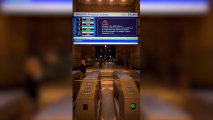 El insólito mensaje del Gobierno: aseguran que el paro es un "ataque a la República"