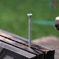 Organize your keys with this screw DIY! 🔩🗝️