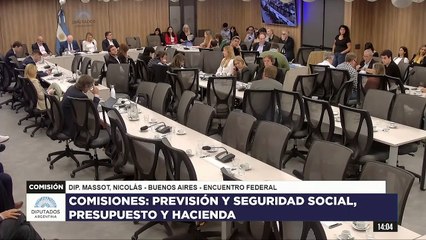 Nicolás Massot: “Tenemos que romper la lógica de ‘patriotas responsables’ versus ‘degenerados fiscales'"