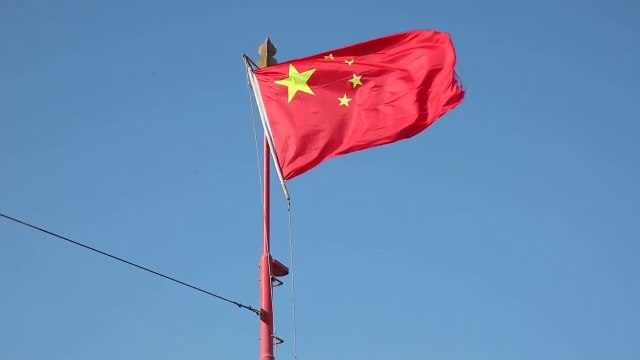 Trump eleva los aranceles a China al 125 % con efecto inmediato