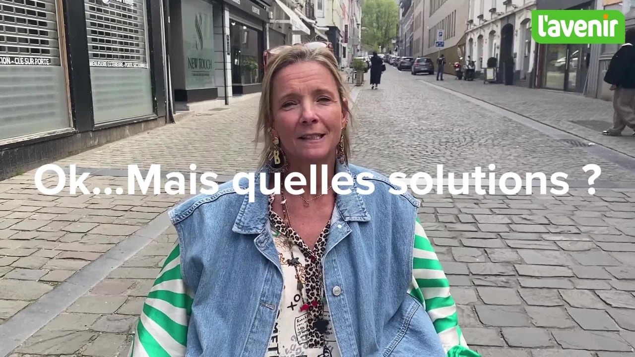 Pavés, trous et trottoirs cassés : les élus découvrent le Verviers des personnes à mobilité réduite