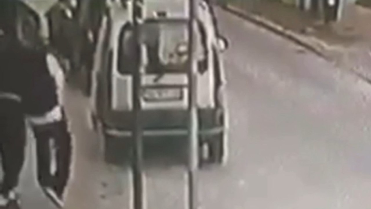 Napoli, 15enne rapito: in un video il sequestro