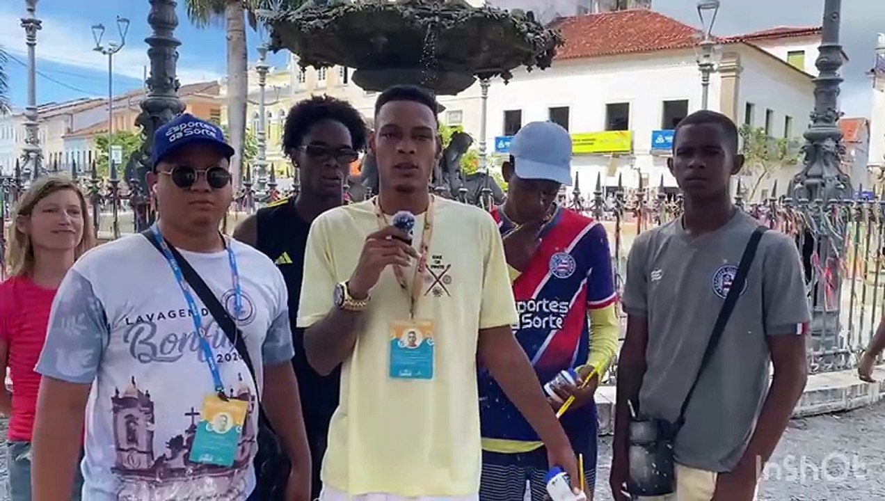 Pintores credenciados pela prefeitura estão sendo encurralados por policiais no Pelourinho; veja o que diz a categoria