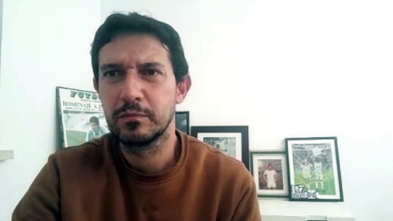 "Es muy bonito que el club siga recordando a mi padre"