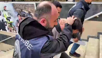 İtalyan Şefin ailesine tehdit içerikli mesaj atan 5 şüpheli yakalandı