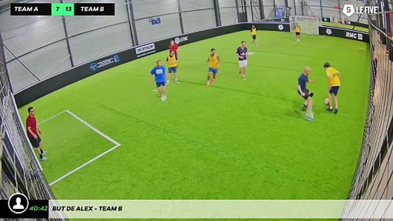 But de Alex - Team B