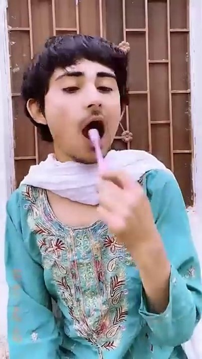 famous_tiktoker_Ali_raza_most_viral_funny_video_😂😂(360p)