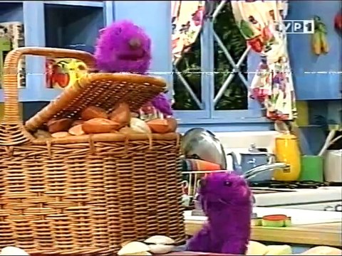 Miś z Błękitnego Domu - Jedz, pij sok i bądź wesoły