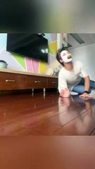 Pretend to faint in front of the dog and observe its reaction.#pet #dog #funnydog #funny #funnypet #funnyvideo #doglife #dogs #fyp #PetsOfTikTok #dogsoftiktok