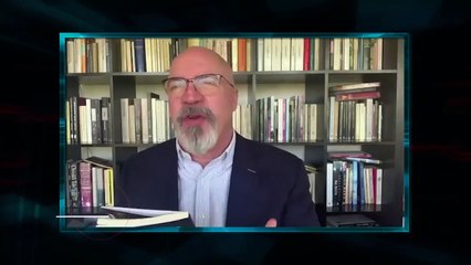 Jorge F. Hernández, autor de ‘Alicia nunca miente’ | En 15