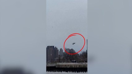 Así cayó el helicóptero sobre el río Hudson de Nueva York