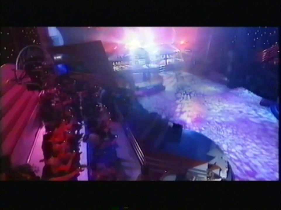 Mylène Farmer -'California' TV (1996) - Vidéo Dailymotion