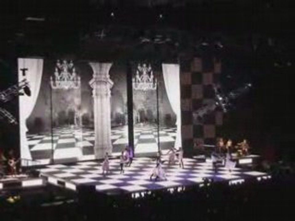 Kylie Minogue X Tour 2008 Paris Bercy