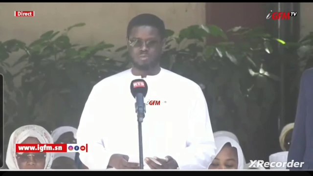 Cérémonie de levée du corps de Badio Camara : le président de la République prononce un discours émouvant.