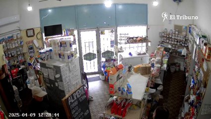 Un jubilado protagonizó un inusual asalto en una dietética del barrio Sargento Cabral, en Santa Fe