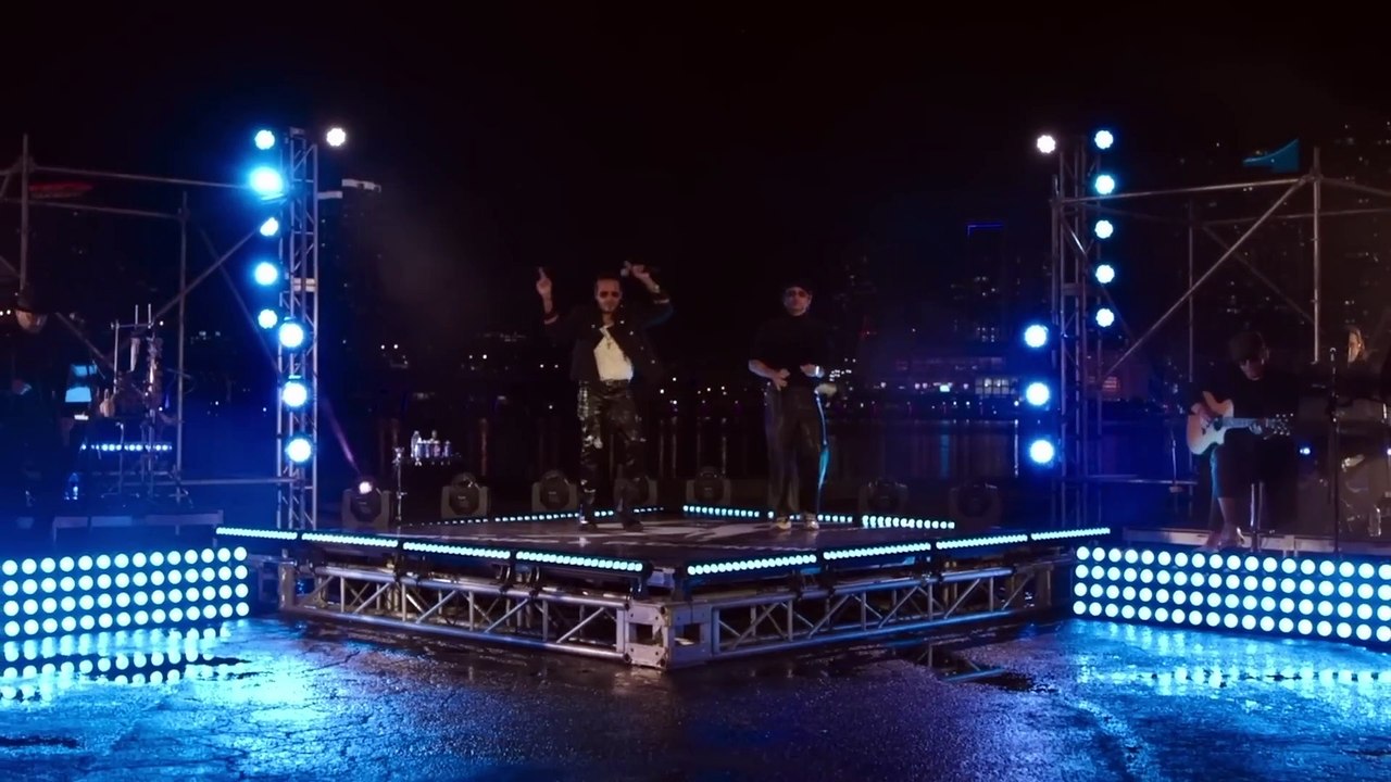 SERVANDO & FLORENTINO - Medley Salserin - Reunión de Primera (Live)